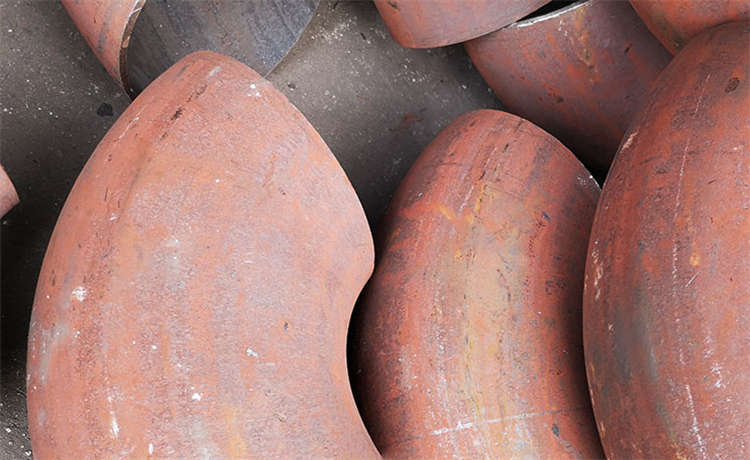 1524螺旋焊管，清遠(yuǎn)鍍鋅工字鋼，鋼材場(chǎng)政污水防腐管，鍍鋅槽鋼銷售