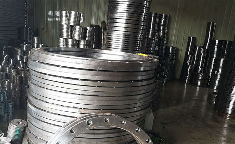 219mm螺旋管 219mm螺旋管，佛山鋼材場污水處理螺旋管，1300供水鋼管，有沒有加工鋼護(hù)筒的