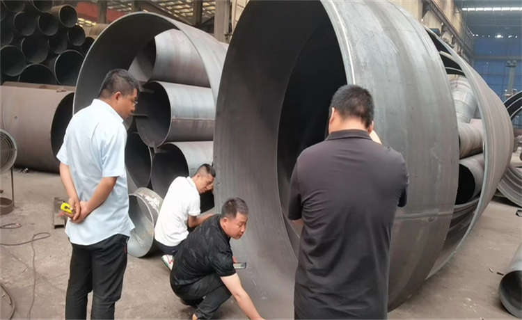 2000 630mm螺旋鋼管，北海1820螺旋鋼管，尖樁鋼管樁，污水處理鋼管廠家