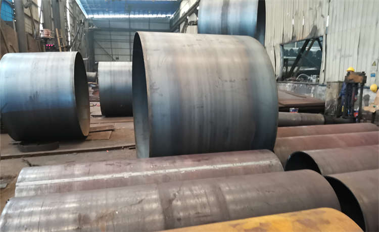 鋼材場給水防腐螺旋管，螺旋鋼管廠家，1950螺旋焊管，D630mm螺旋管