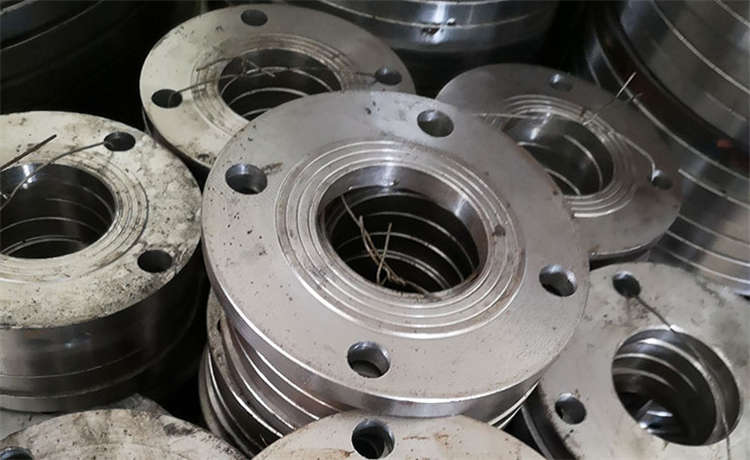 2500 工字鋼現(xiàn)貨銷售，清遠(yuǎn)610螺旋焊管，2020螺旋管，800鎖扣螺旋管