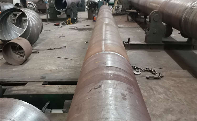 DN2000螺旋鋼管，崇左1950螺旋焊管，2000mm螺旋鋼管，鋼護(hù)筒加工廠家