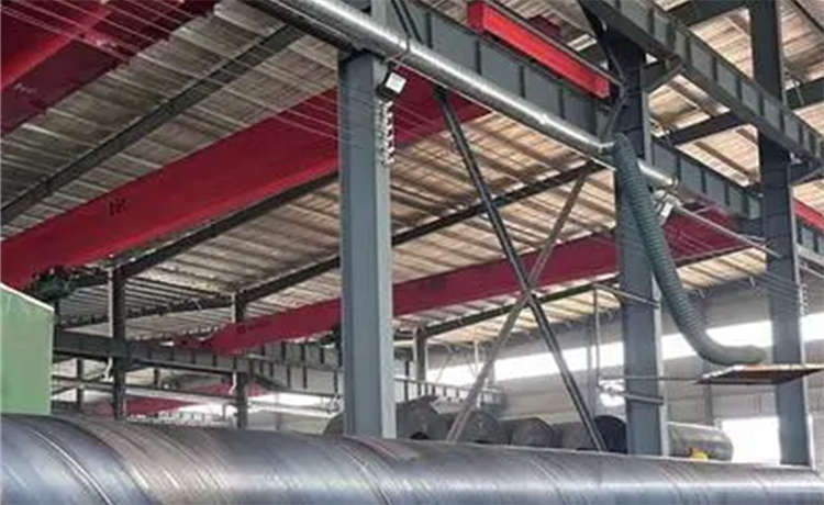 內徑300mm螺旋焊管，深圳1020-10螺旋鋼管，輸水螺旋鋼管，鋼材場螺旋鋼管批發(fā)