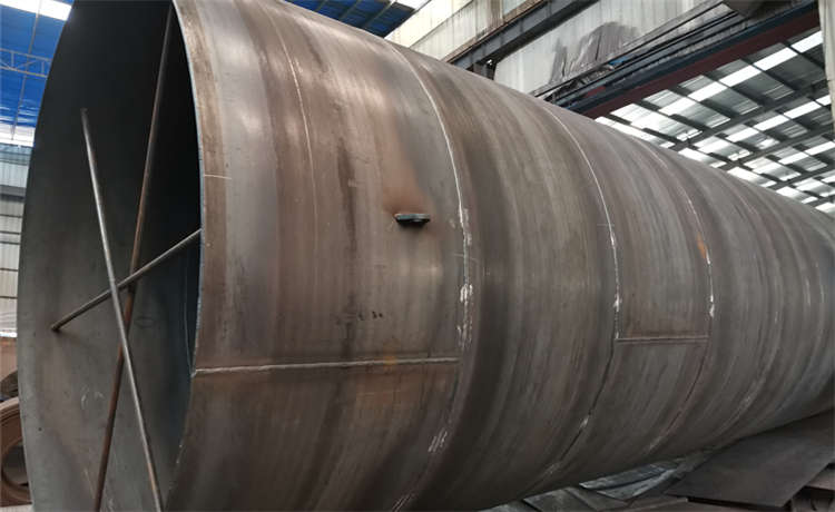 排水防腐鋼管廠家，鋼材場(chǎng)中厚板價(jià)格，800mm螺旋鋼管，2220螺旋管