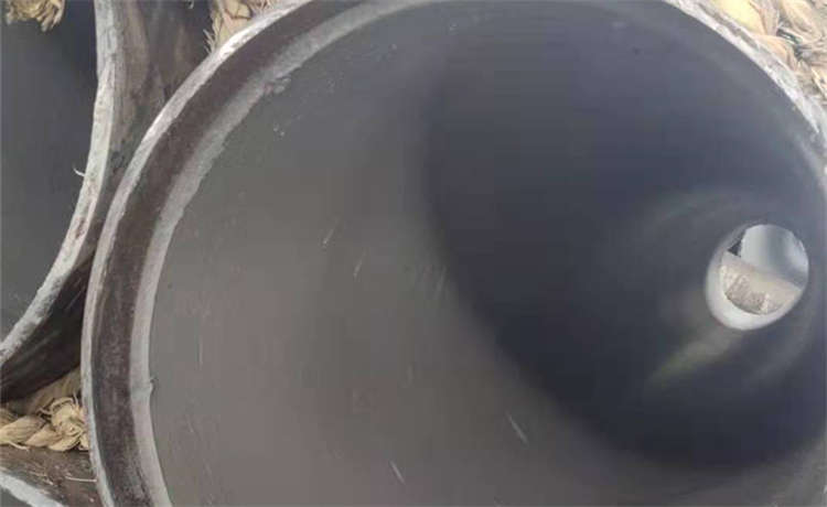 D720mm螺旋管，dn600mm螺旋鋼管，鋼材場(chǎng)槽鋼批發(fā)，2820螺旋管廠家